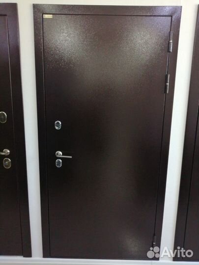 Дверь для дома с терморазрывом фараон