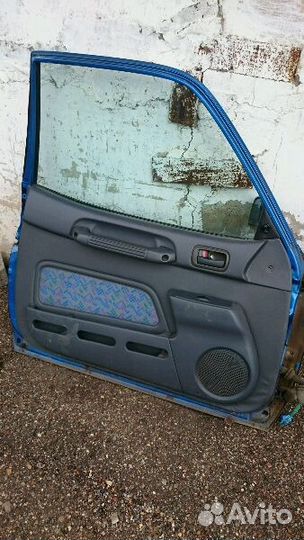 Тойота раф-4 двери передние