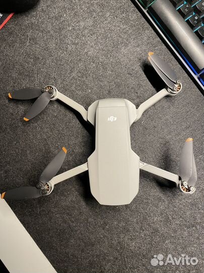 Квадрокоптер dji mini 2