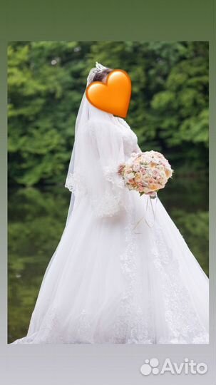 Свадебное платье