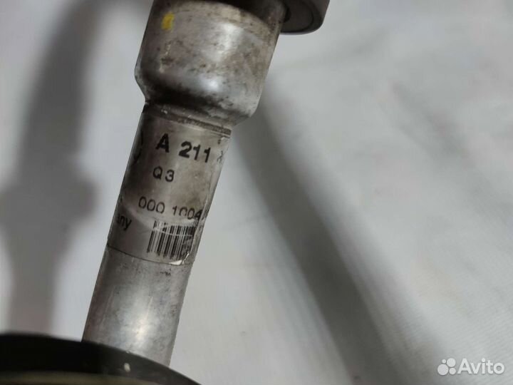 Трубка кондиционера Mercedes Benz W211