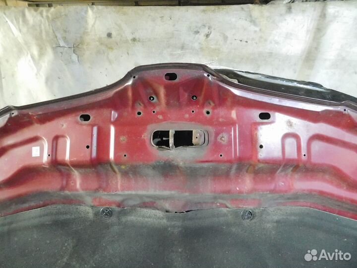 Капот ниссан nissan n16 н16