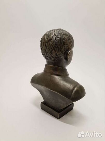 Бюст Берия Лаврентий