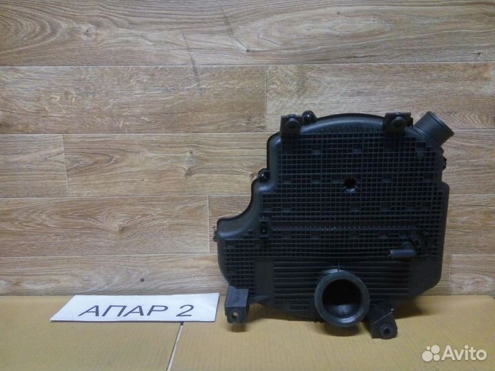 Корпус воздушного фильтра Renault Logan 1 2004-201