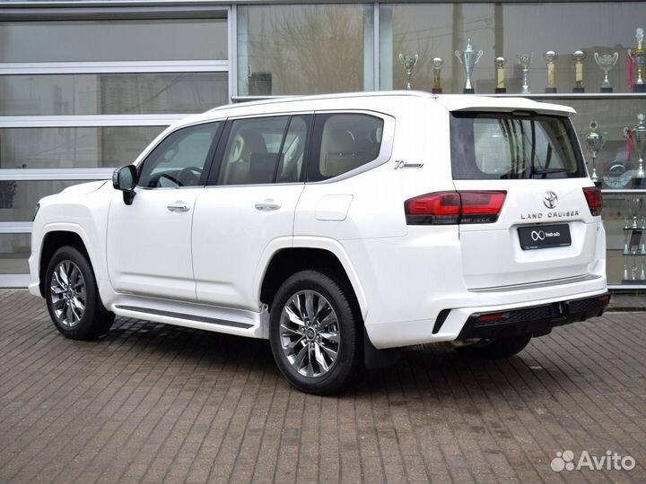 Toyota Land Cruiser 4.0 AT, 2022, 76 км