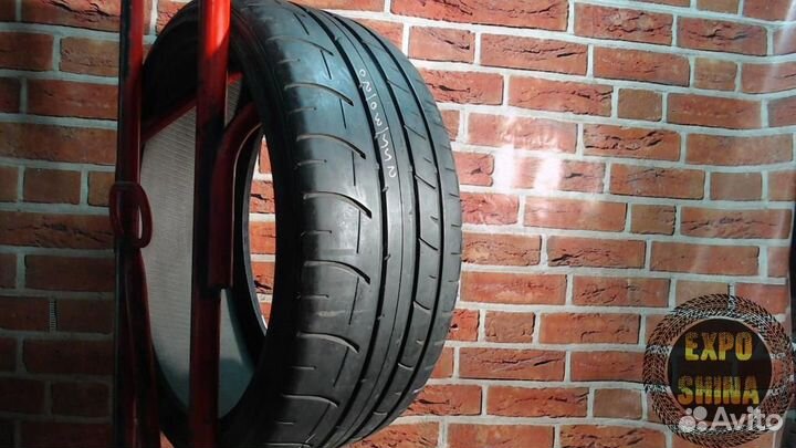 Dunlop Sport Maxx Race 255/30 R20