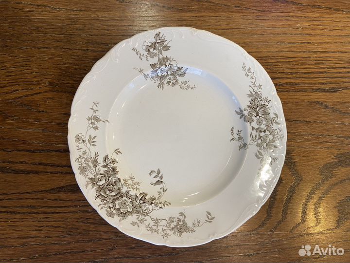 Тарелка и сливочник 19 века Кузнецовский фарфор