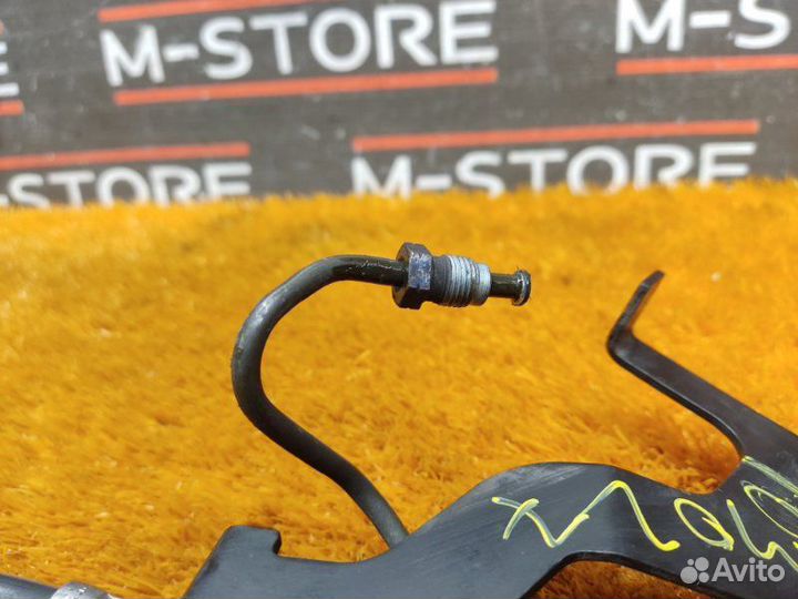 Шланг тормозной передний правый Mercedes-Benz