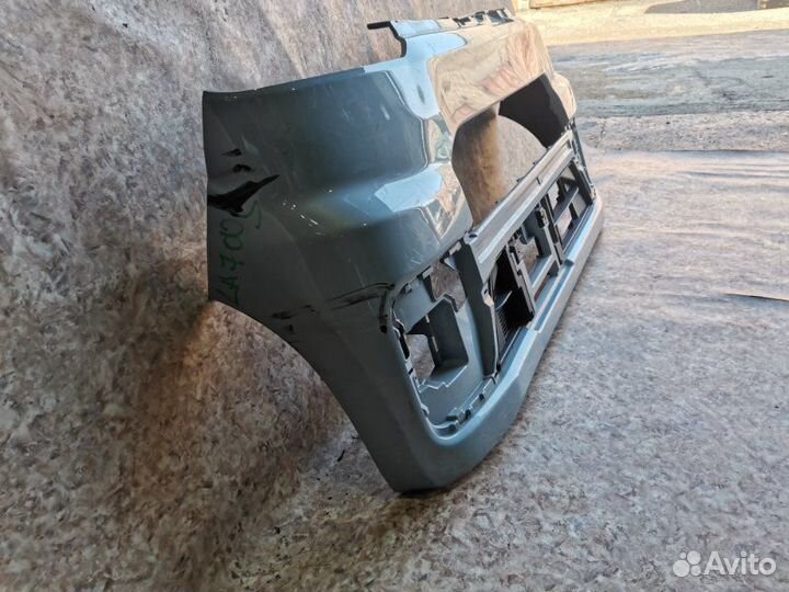 Бампер перед. daihatsu wake