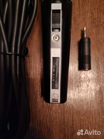 Профессиональный микрофон BBK DM-618