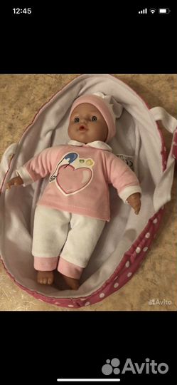 Переноска кровата для куклы