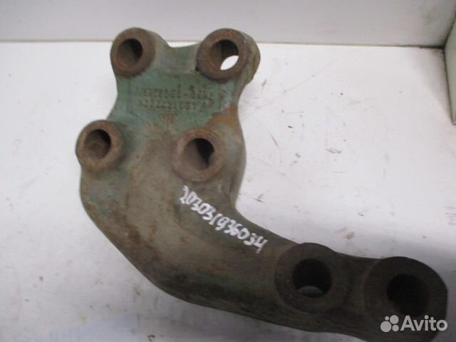 Кронштейн опоры кпп левый Mercedes-Benz A620242160