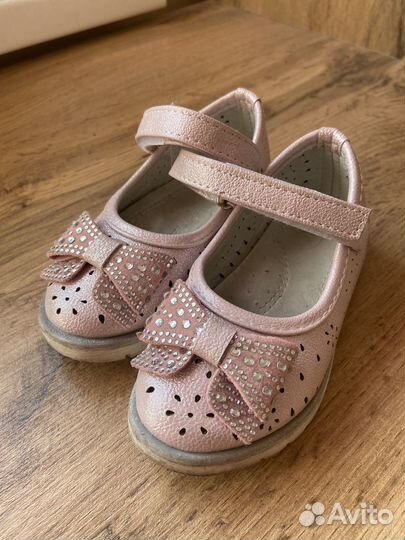 Обувь для девочки