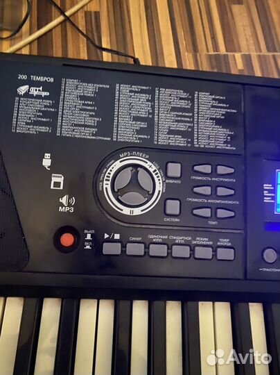 Синтезатор denn dek610