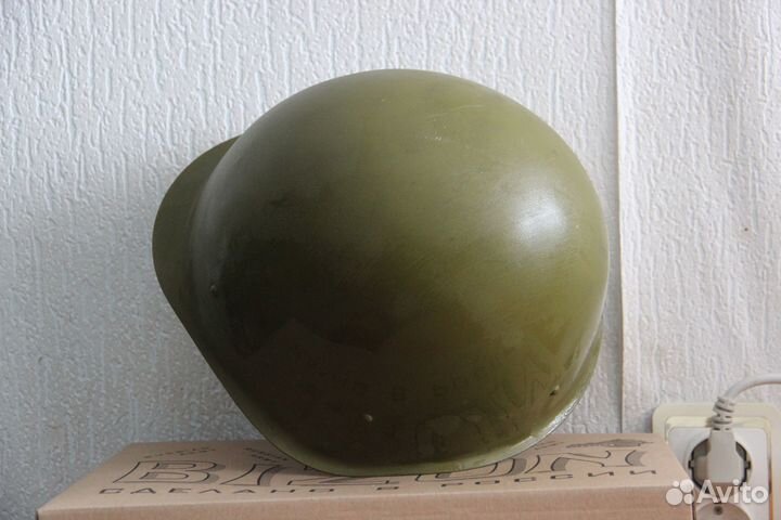 Каска стальная