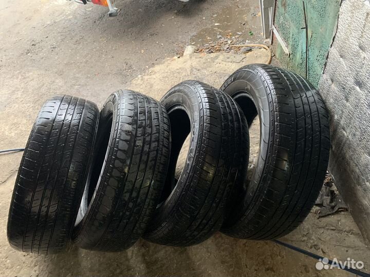 Kumho Eco Solus KL21 235/65 R17 104T