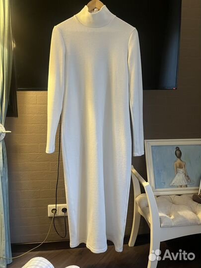 Белое платье Indira Star