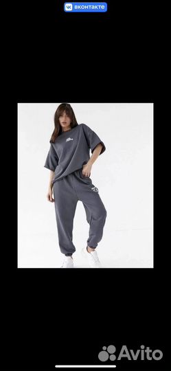 Спортивный костюм женский новый