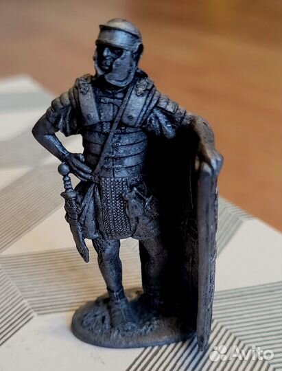 Оловянные солдатики 65 и 54 мм легион 6 шт