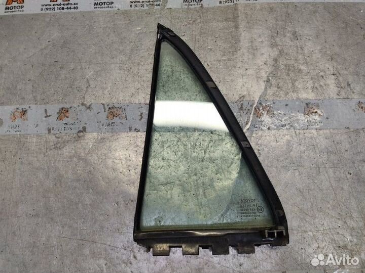 Стекло двери заднее правое Toyota Corolla E12 1.6