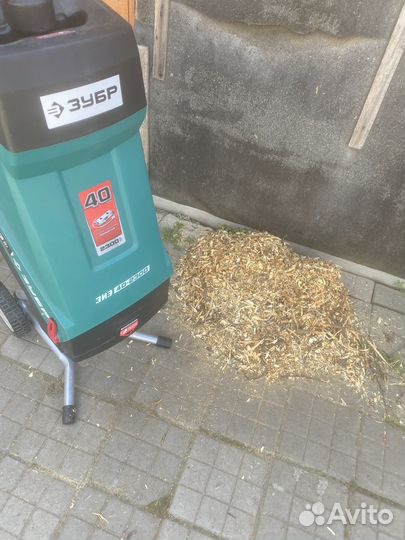 Зубр Садовый измельчитель,2300Вт
