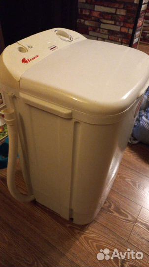 Стиральная машина с вертикальной загрузкой