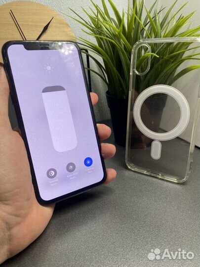 iPhone X, 256 ГБ