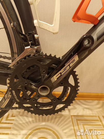 Шоссейный велосипед карбон