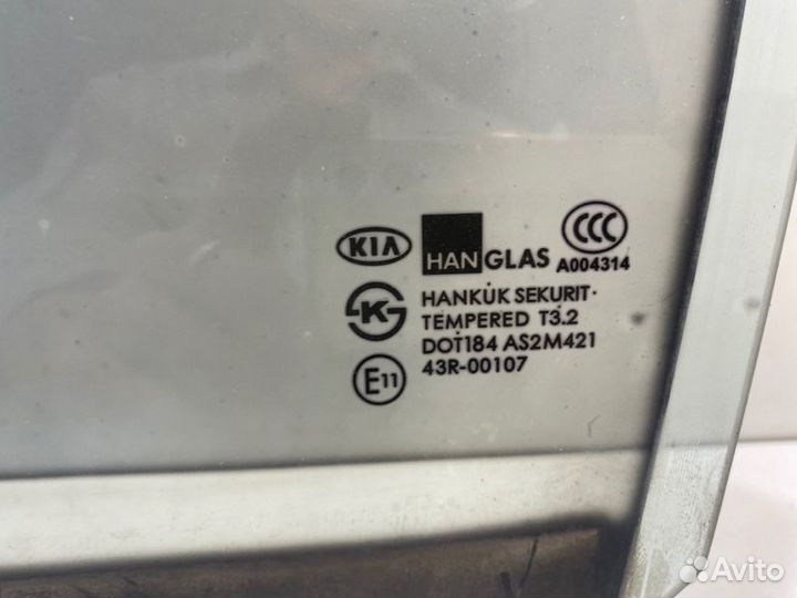 Стекло двери заднее правое Kia Spectra седан S6D