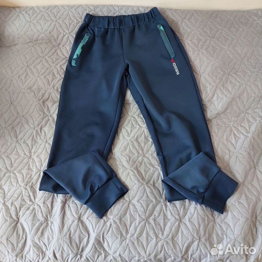 Костюм спортивный для девочки (42 -44)