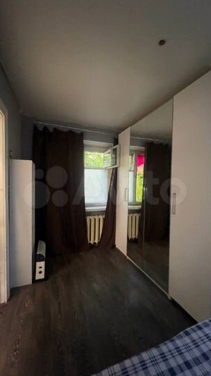2-к. квартира, 57 м², 1/4 эт.