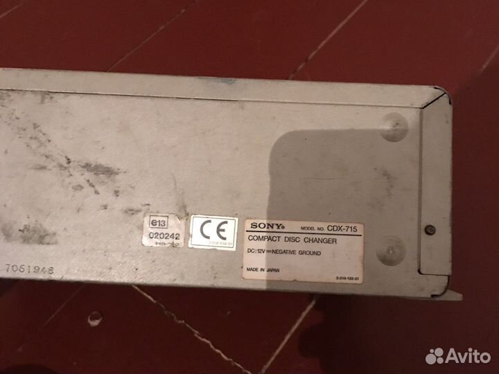 Cd changer sony cdx-715 digital D-bass