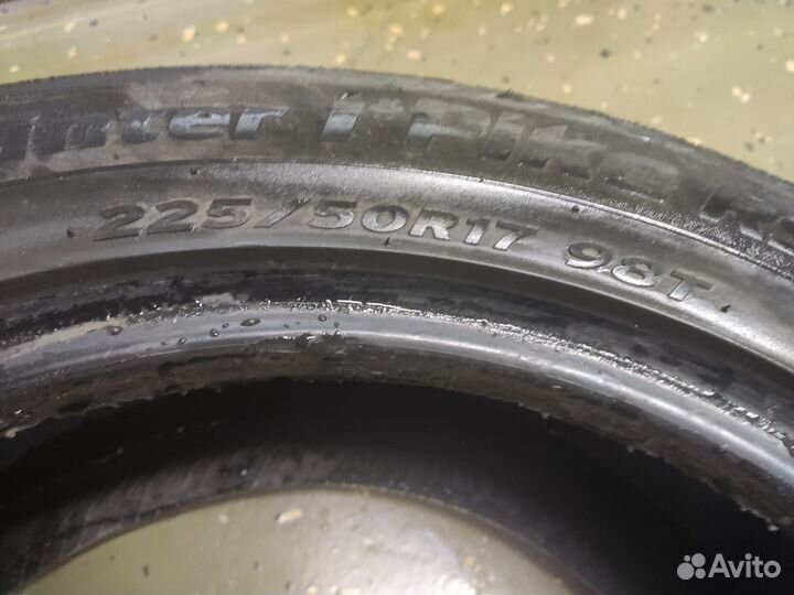 Hankook Winter I'Pike 225/50 R17 96