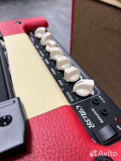 Комбо Cort CM15R DR (комбоусилитель)