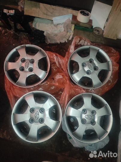 Штампованные диски акцент r13 4шт