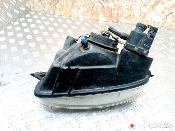 Фара правая Opel Corsa B 2000 90444785