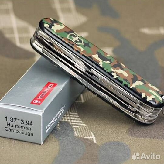 Новый нож Victorinox Huntsman Camouflage 1.3713.94