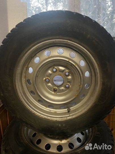 Sava Eskimo Stud 205/65 R15