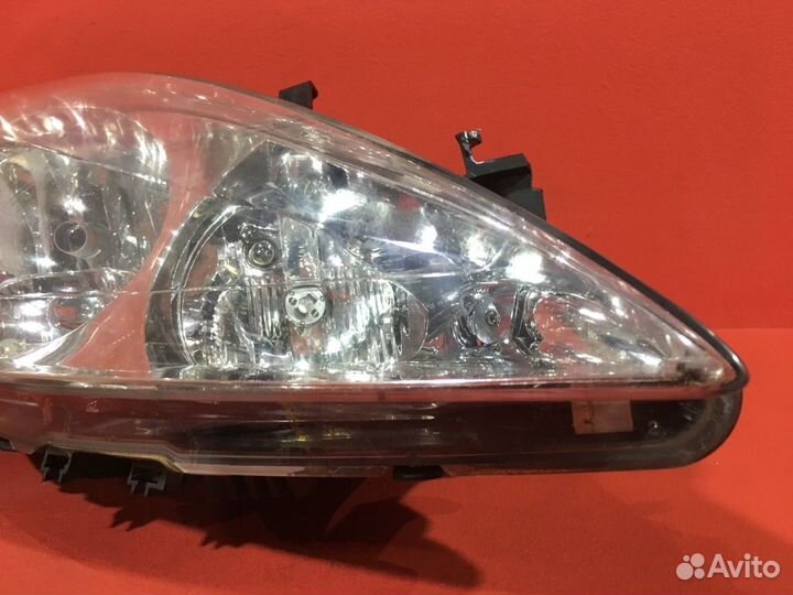 Фара передняя правая Peugeot 307 хетчбэк KFU