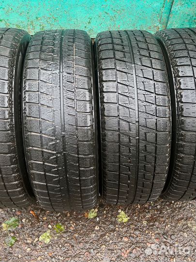 Bridgestone Blizzak Revo GZ 205/65 R16 98T