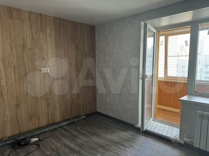 2-к. квартира, 57 м², 7/10 эт.