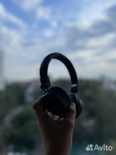 Беспроводные наушники