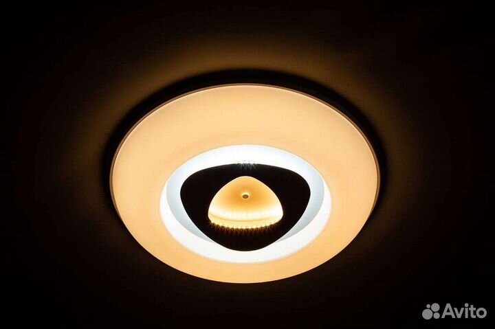 Светильник потолочный светодиодный