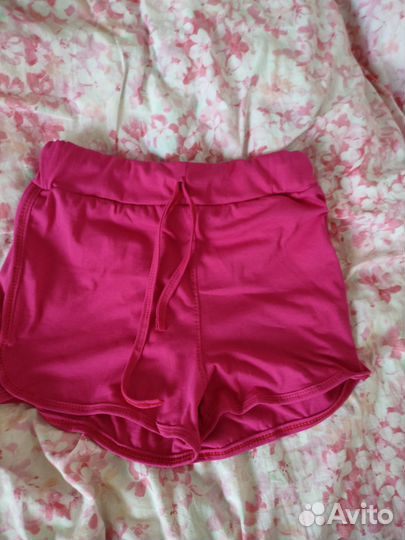 Шорты женские