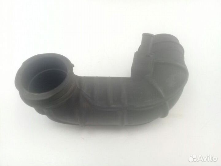 Патрубок воздушн.фильтра Toyota Bb NCP31 1nzfe