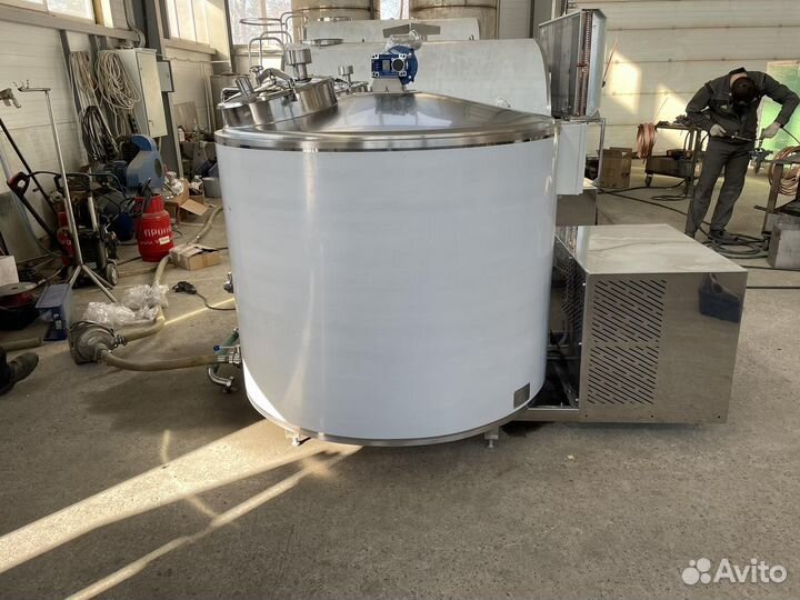 Охладитель молока 1000л.Лизинг, рассрочка
