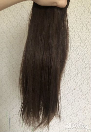 Волосы на заколках