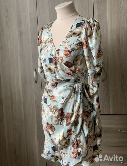 Платье новое