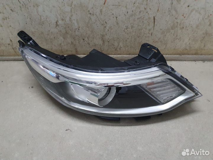 Фара передняя правая на Kia Rio 3 рест линза