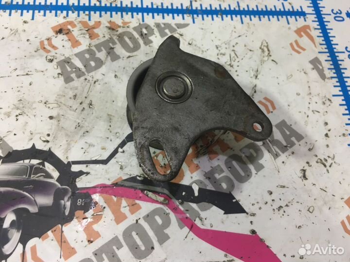 Мицубиси Паджеро Ролик натяжной